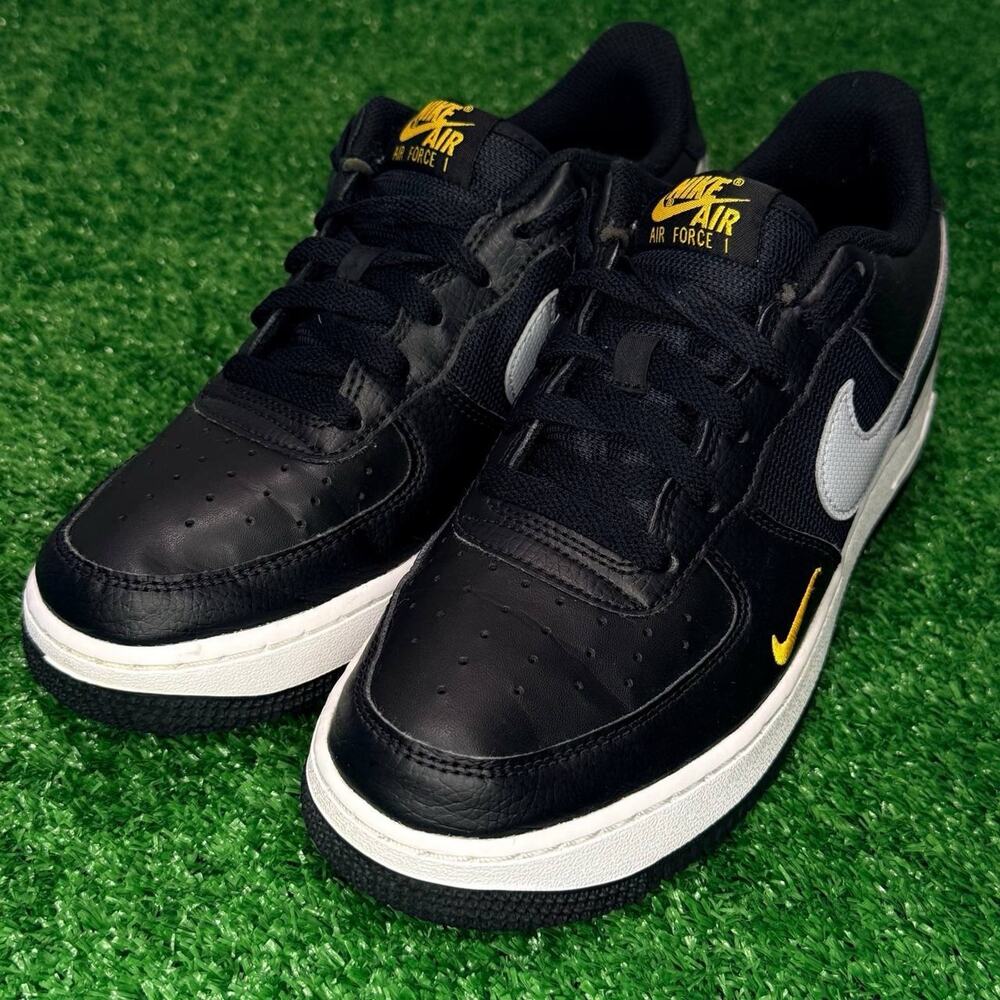 Nike Air Force 1 Low GS Black Wolf Grey Gold Mini Swoosh 7Y Sneakers